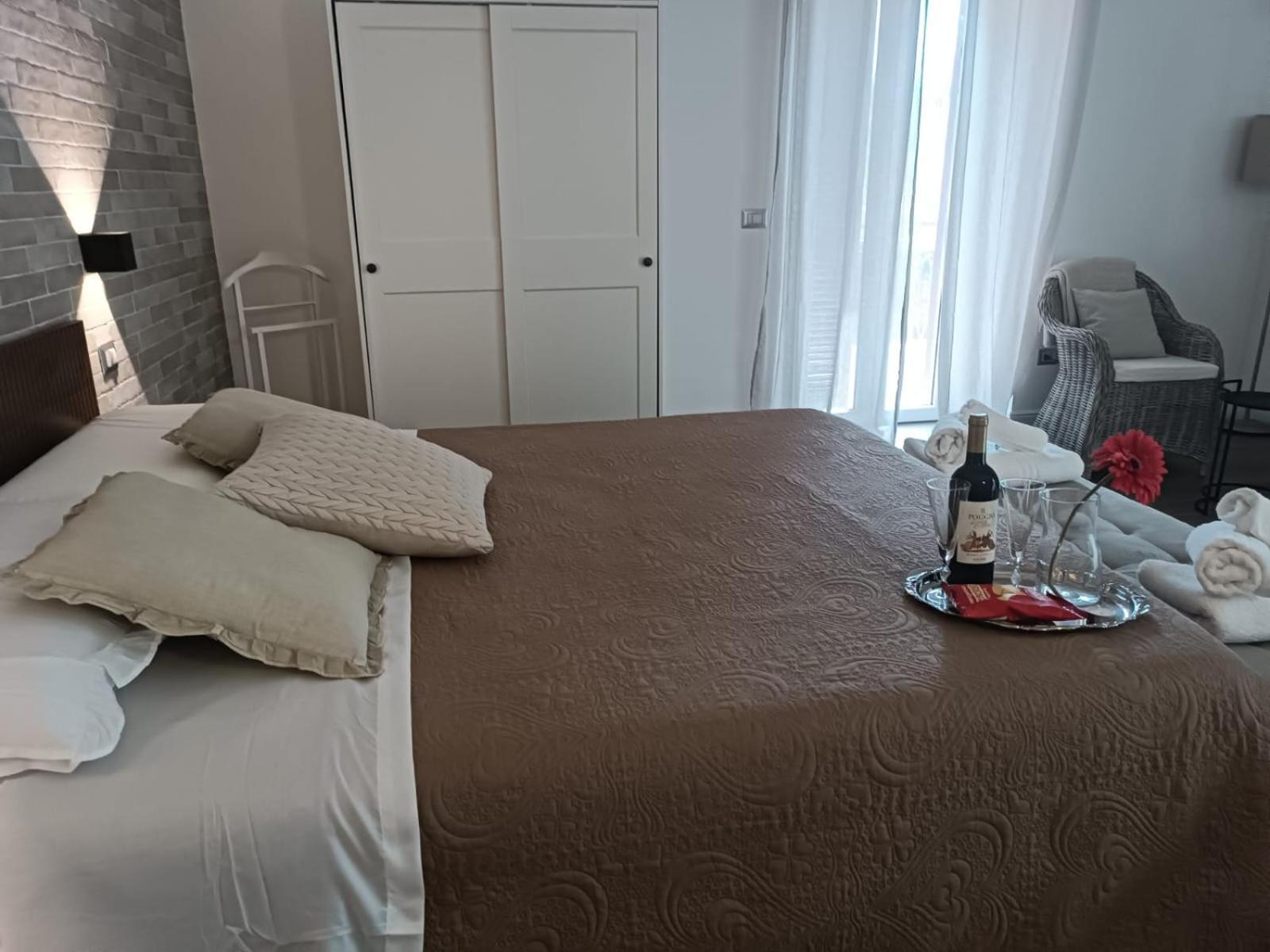Casa Rosamari - Su Lago Di Posta Fibreno, Appartamento Con Camino Exterior photo